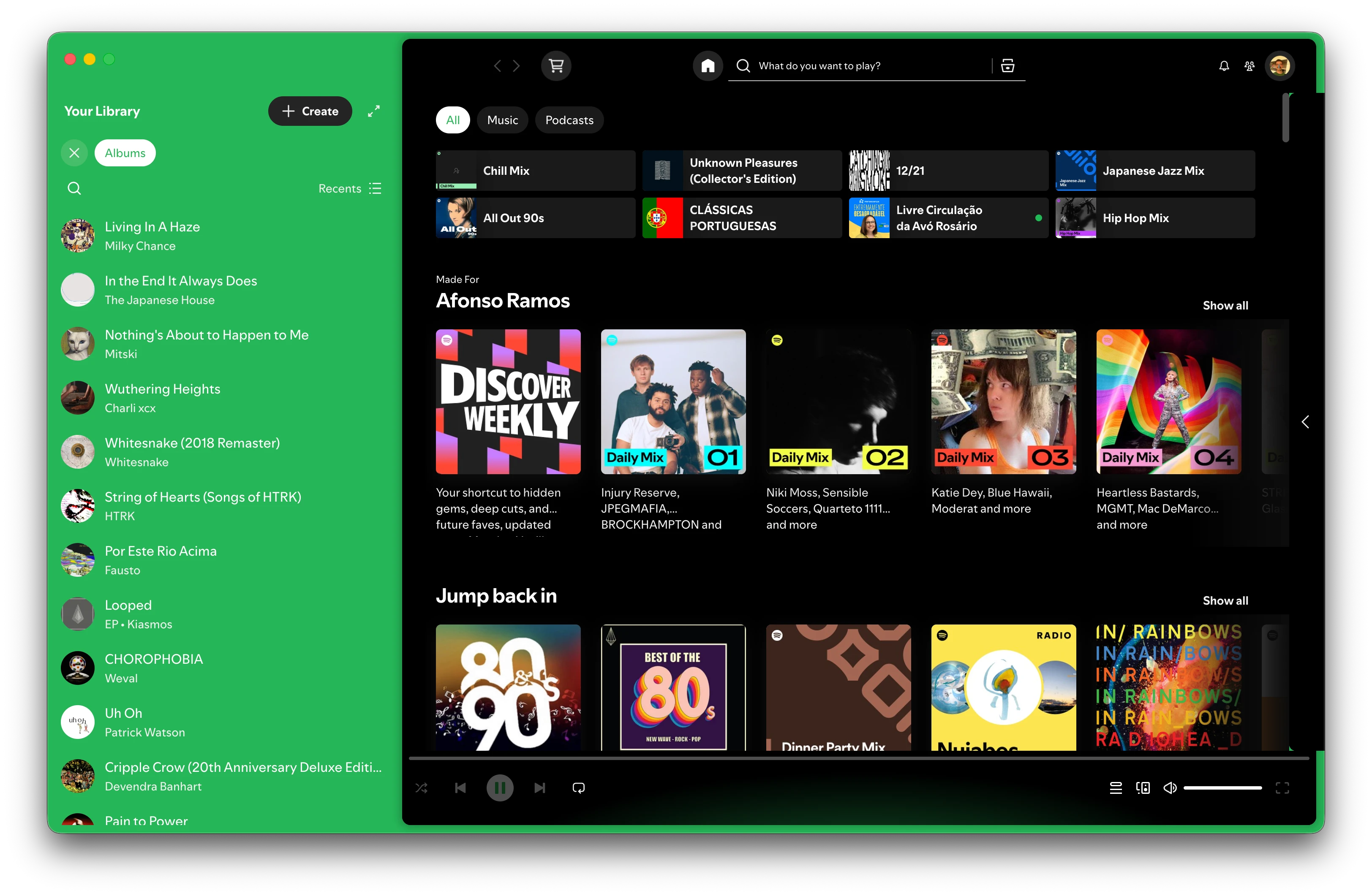 Spotify with Dribbblish theme — a colorful sidebar with gradient playbar